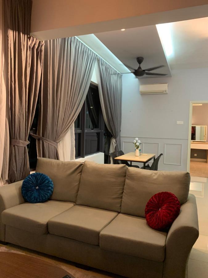 Pangsapuri Fhs Homestay @ Arte Plus Jalan Ampang T2-11-02 Kuala Lumpur